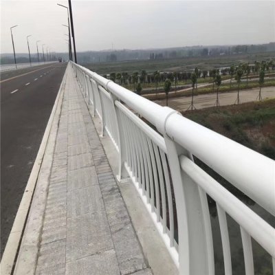 ���е�·�o(h��)��